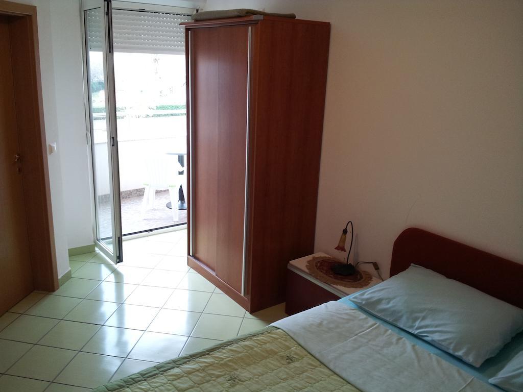 Apartments Angie Biograd Na Moru Habitación foto